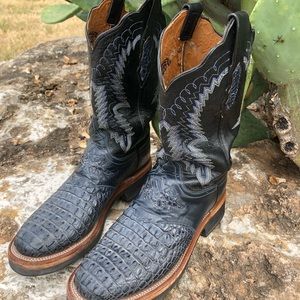 Women’s Luchesse Cayman 2000 boots